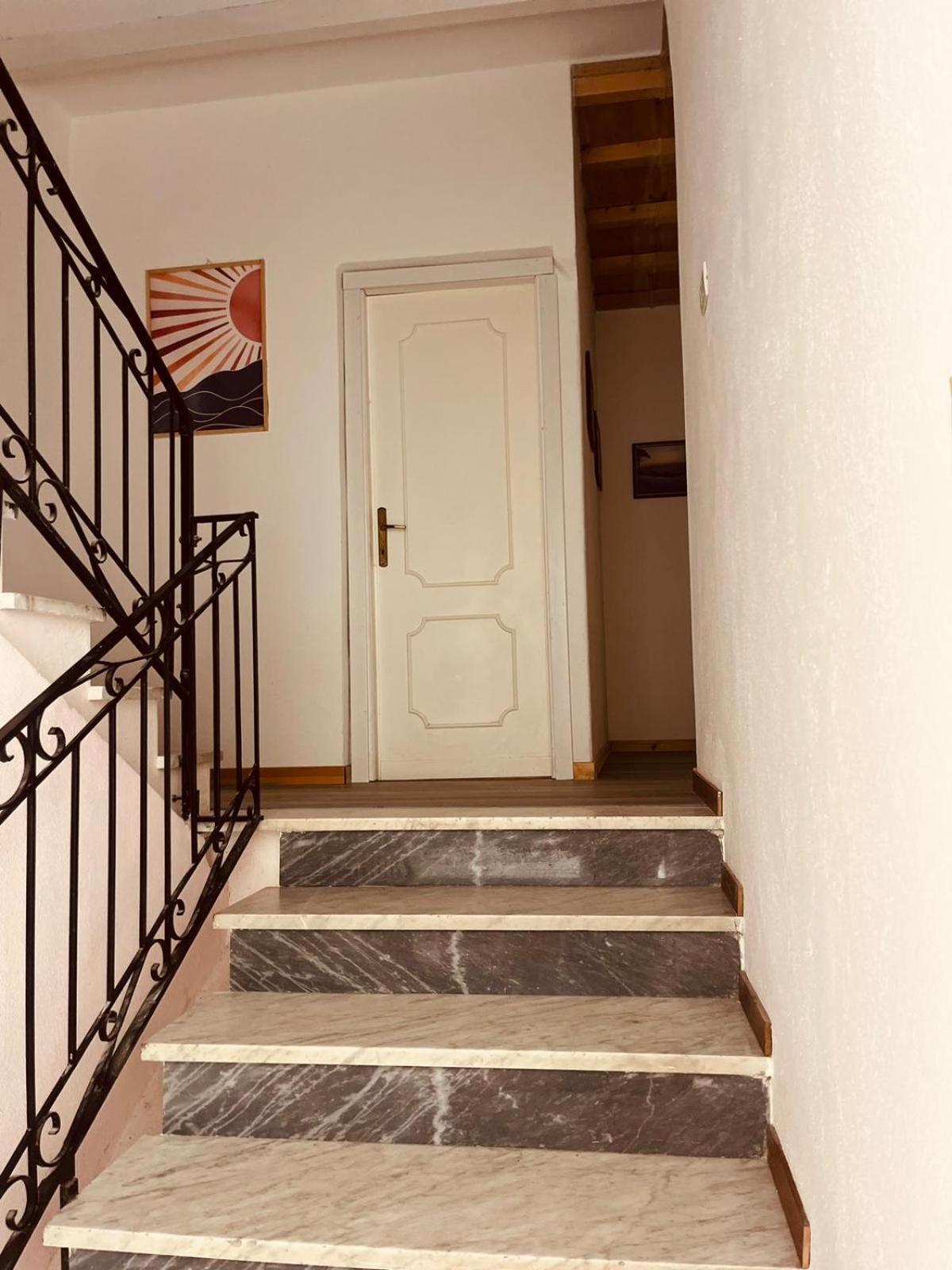 The Square Apartment Orosei Exterior photo